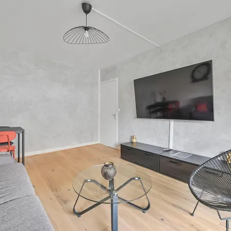 L'escapade Parisienne - Beau 2 Pieces - Proche Paris- Netflix Apartamento *